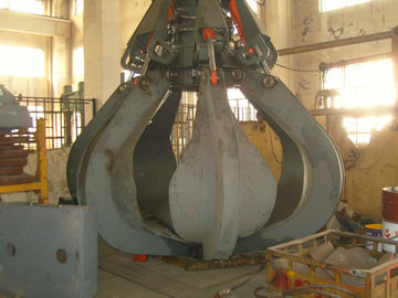 China Minerals Excavator Grab With Four Rope / Clamshell Bucket , Mining Excavator Parts supplier