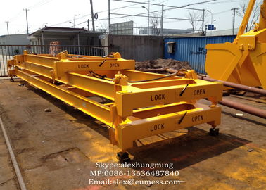 Lifting Equipment Container Crane Spreader With Steel Wire Rope / Semi-automatic Type