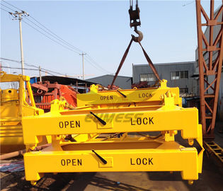 40Ft Semi Auto Gantry Crane Container Spreader / Containers Lifting Equipment supplier