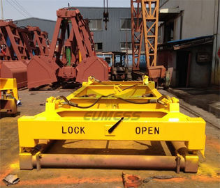 40Ft Semi Auto Gantry Crane Container Spreader / Containers Lifting Equipment supplier